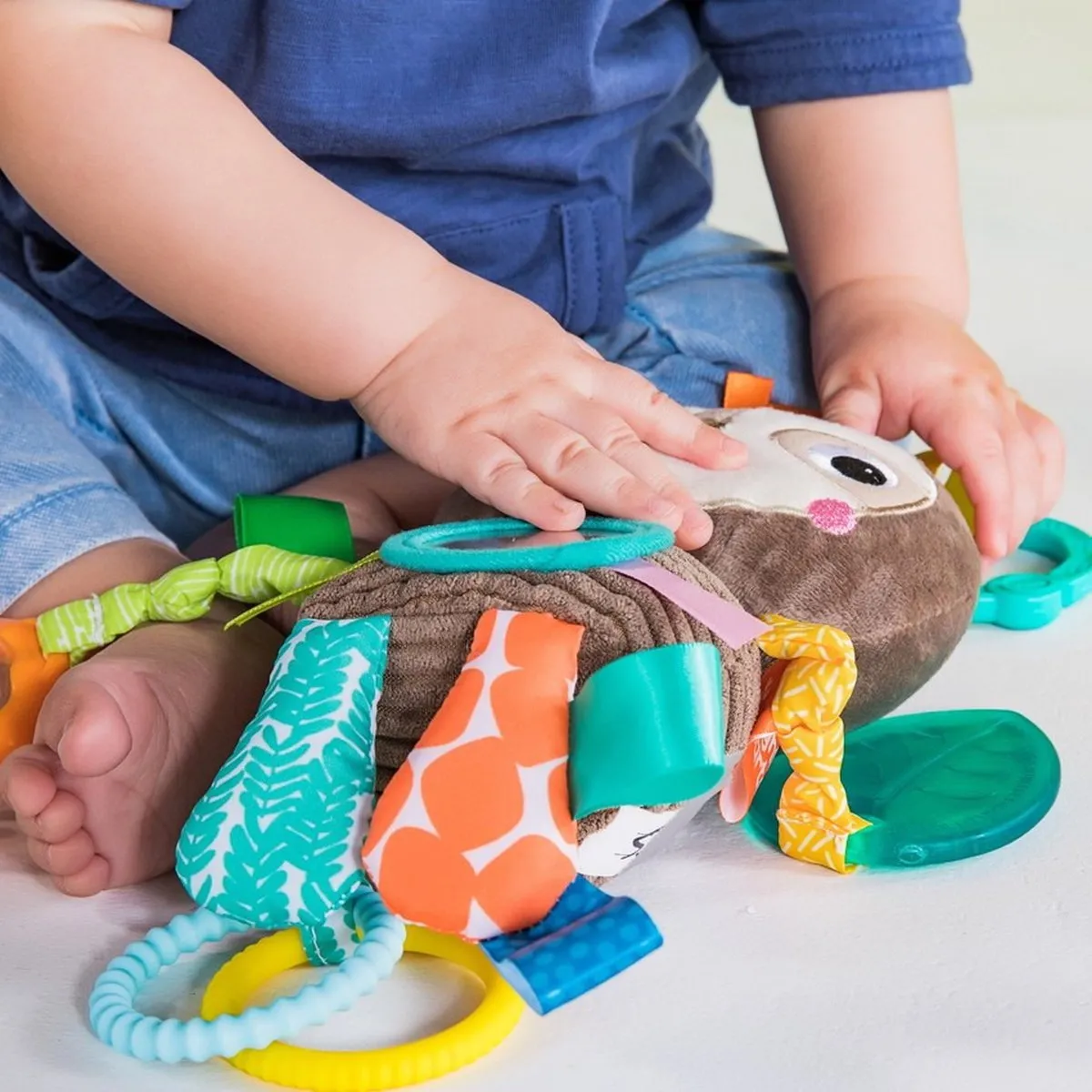 Bright Starts Playful Pals Sloth Autostoel - Multicolor