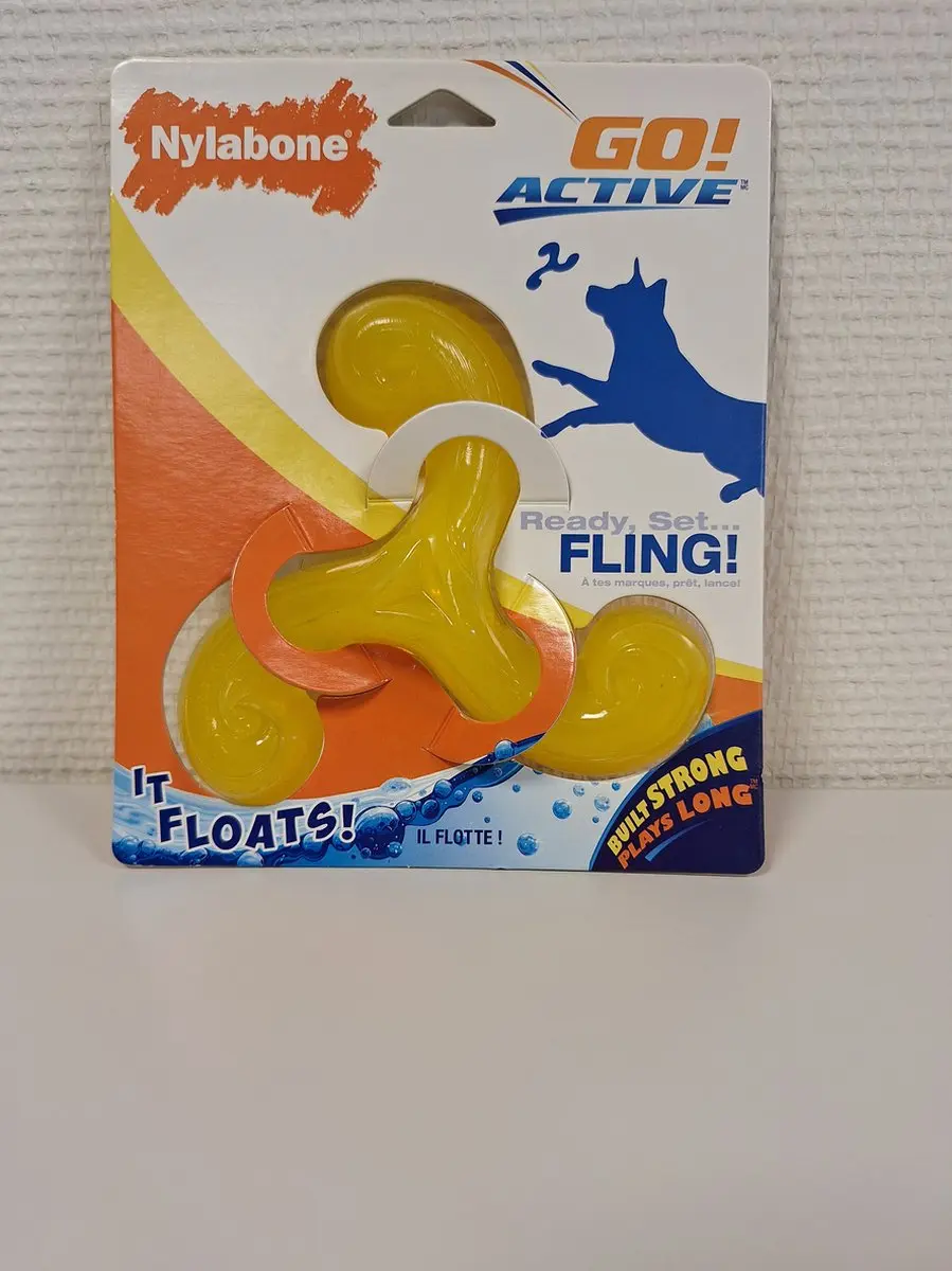 Nylabone Go Active 3 Point Tug Fling