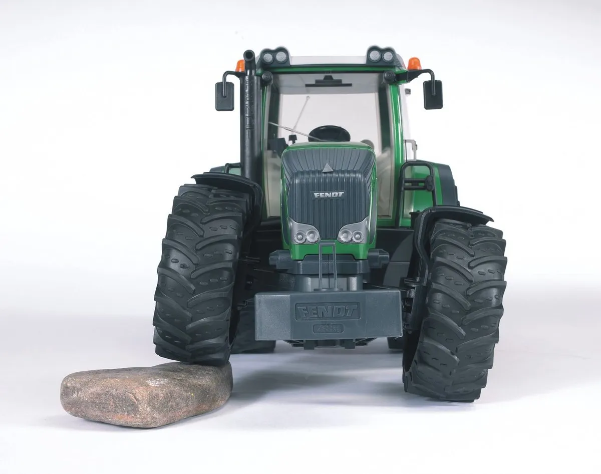 Bruder Fendt 936 Vario Tractor 3040 - Donker Groen