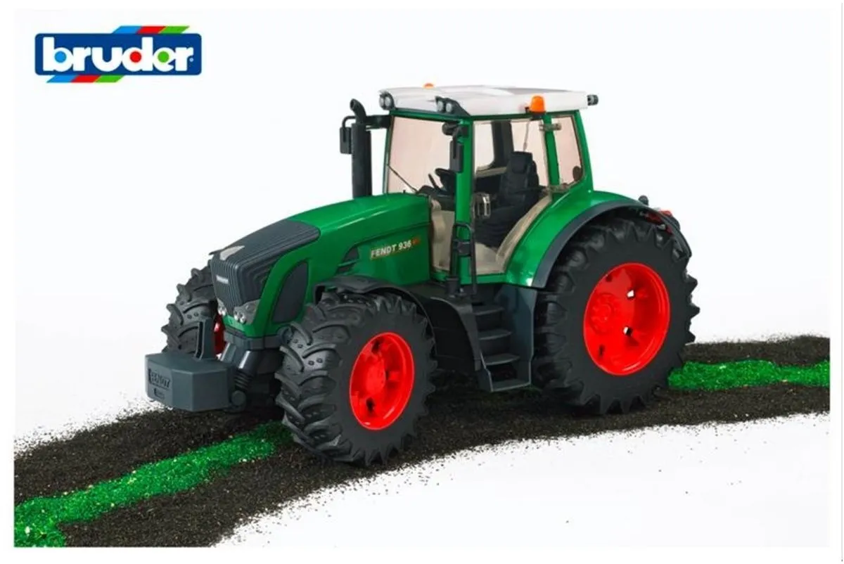 Bruder Fendt 936 Vario Tractor 3040 - Donker Groen