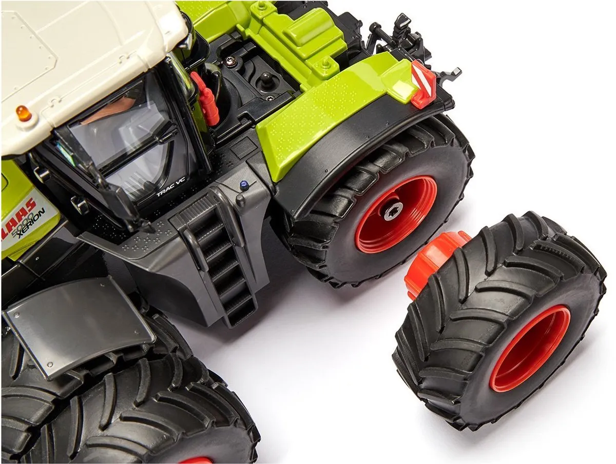 SIKU Claas Xerion 5000 TRAC VC 1:32 Extra Wielen - Multicolor