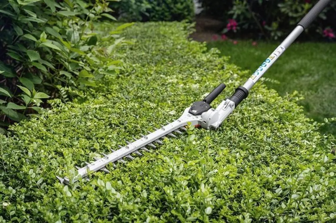 Stihl HL-KM 145° Heggensnoeier