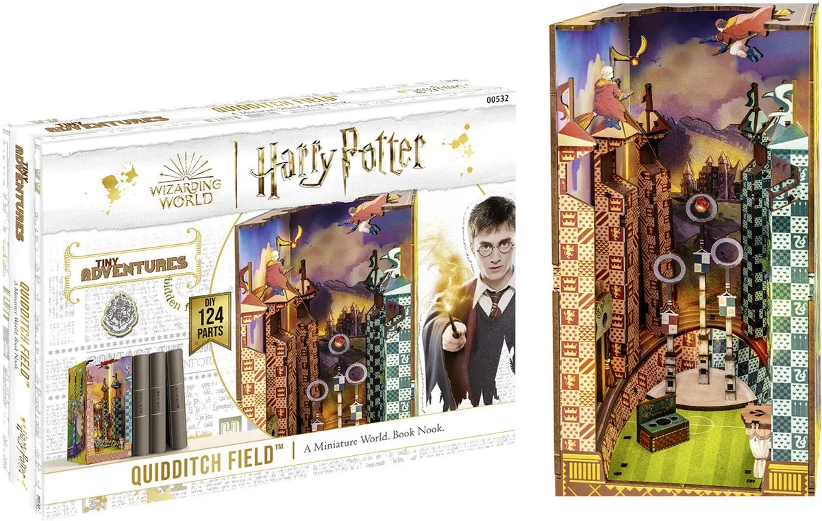 Revell Tiny Adventures Harry Potter Quidditch Field Modelbouwpakket