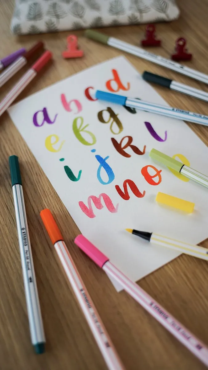 STABILO Pen 68 Brush - Premium Brush Viltstift - Met Flexibele Penseelpunt - ColorParade Met 20 Verschillende Kleuren