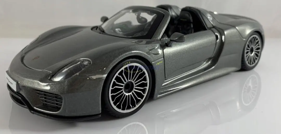 Bburago Porsche 918 Spyder 1:24 Model - Grijs - afbeelding 5 van 6