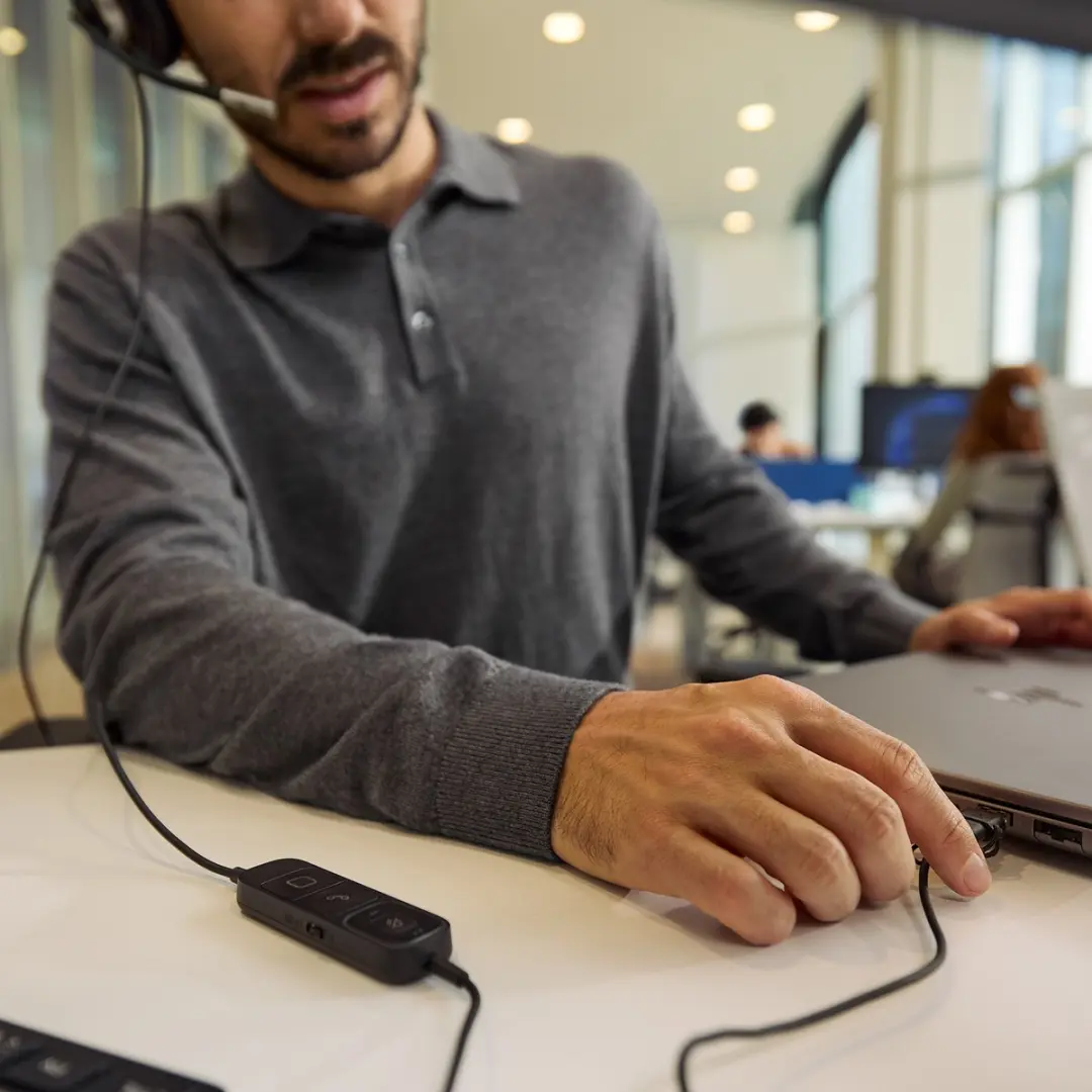 Poly Mission 615 Monaural Headset - Zwart - afbeelding 2 van 6