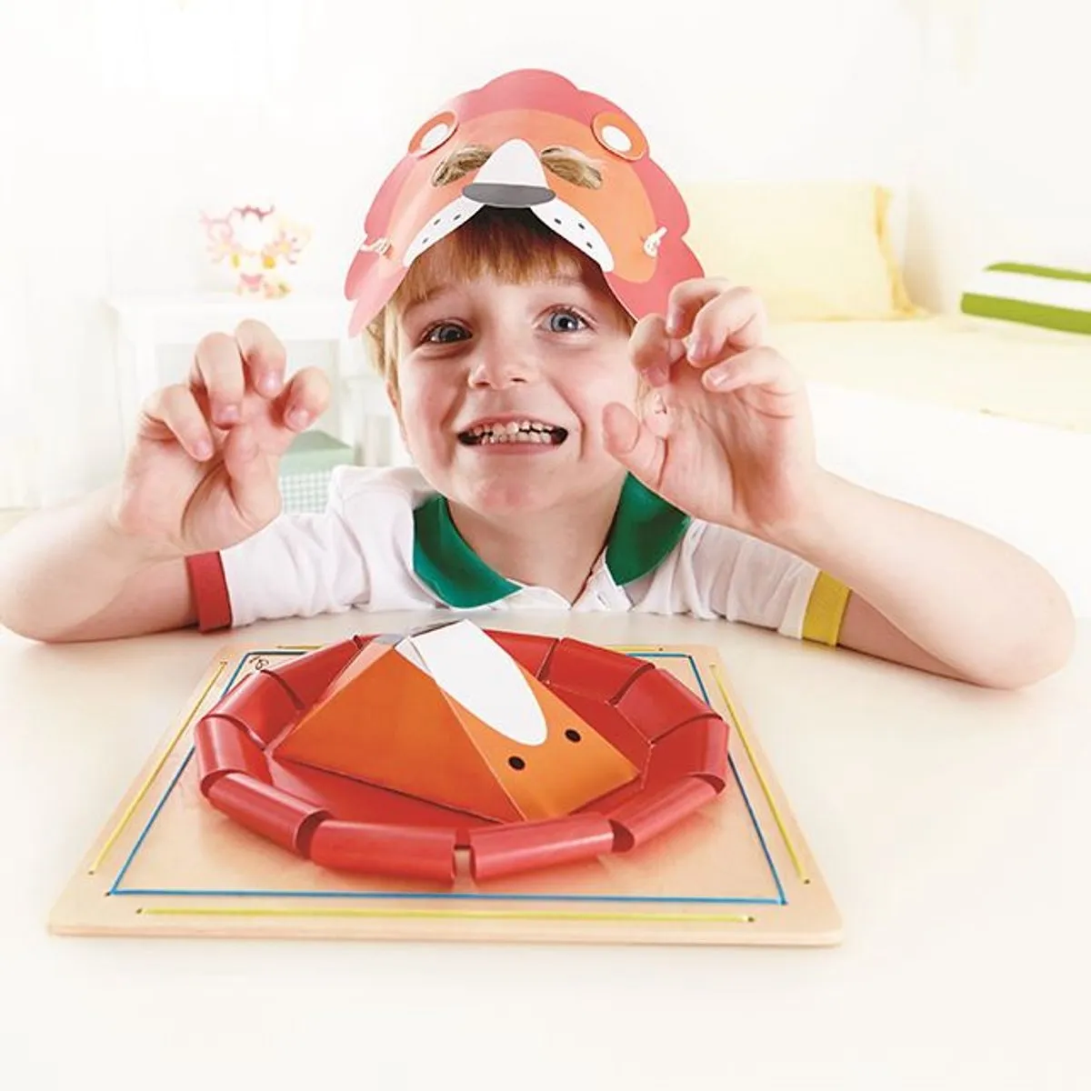 Hape Maskerset Leeuw - Rood