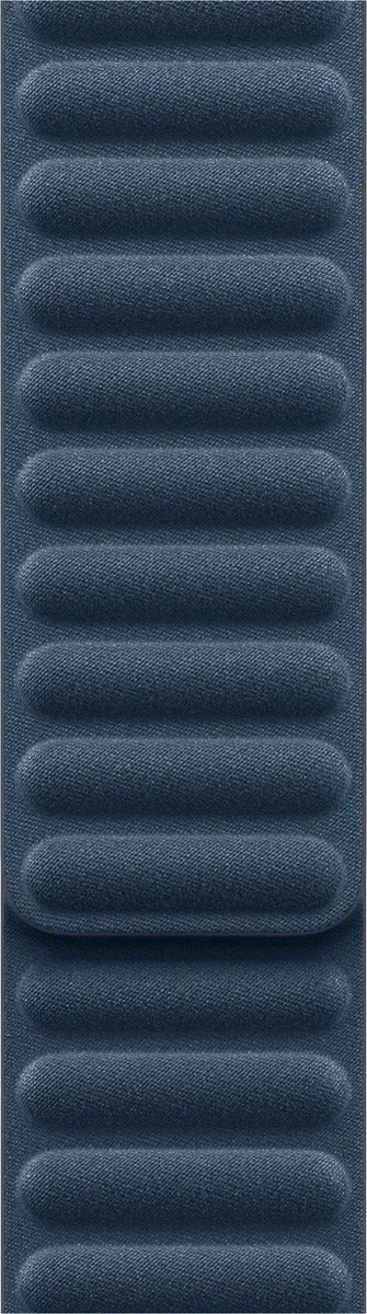 Apple Pacific Blue Magnetic Link Smartwatchband 45mm - M/L