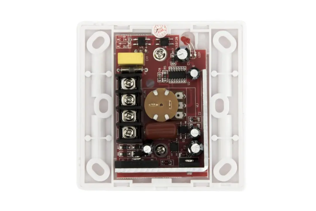 Groenovatie LED Dimmer 12V-24V 8A - Incl. IR Afstandsbediening