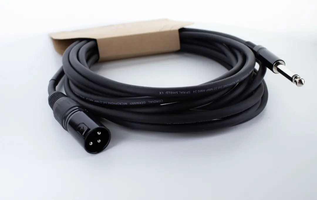 Cordial EM 10 MP Microkabel 10m - Zwart