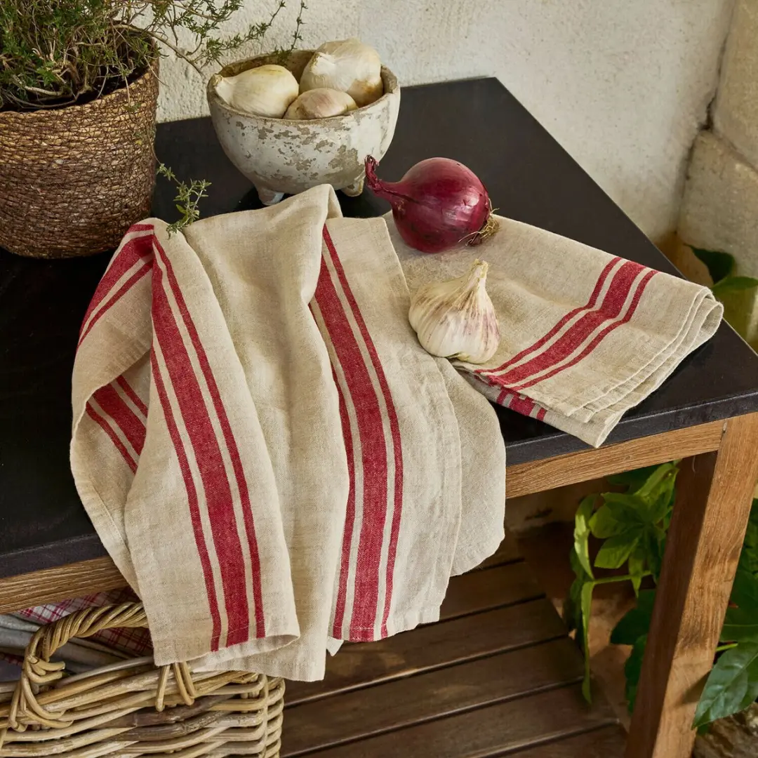 Loberon Norisse Theedoekset - 2 Stuks - Linnen/Rood