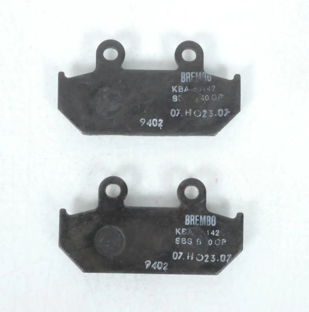 Plaquette de frein Brembo pour Moto Cagiva 750 Elefant 1993 à 1995 AV / 07HO23.