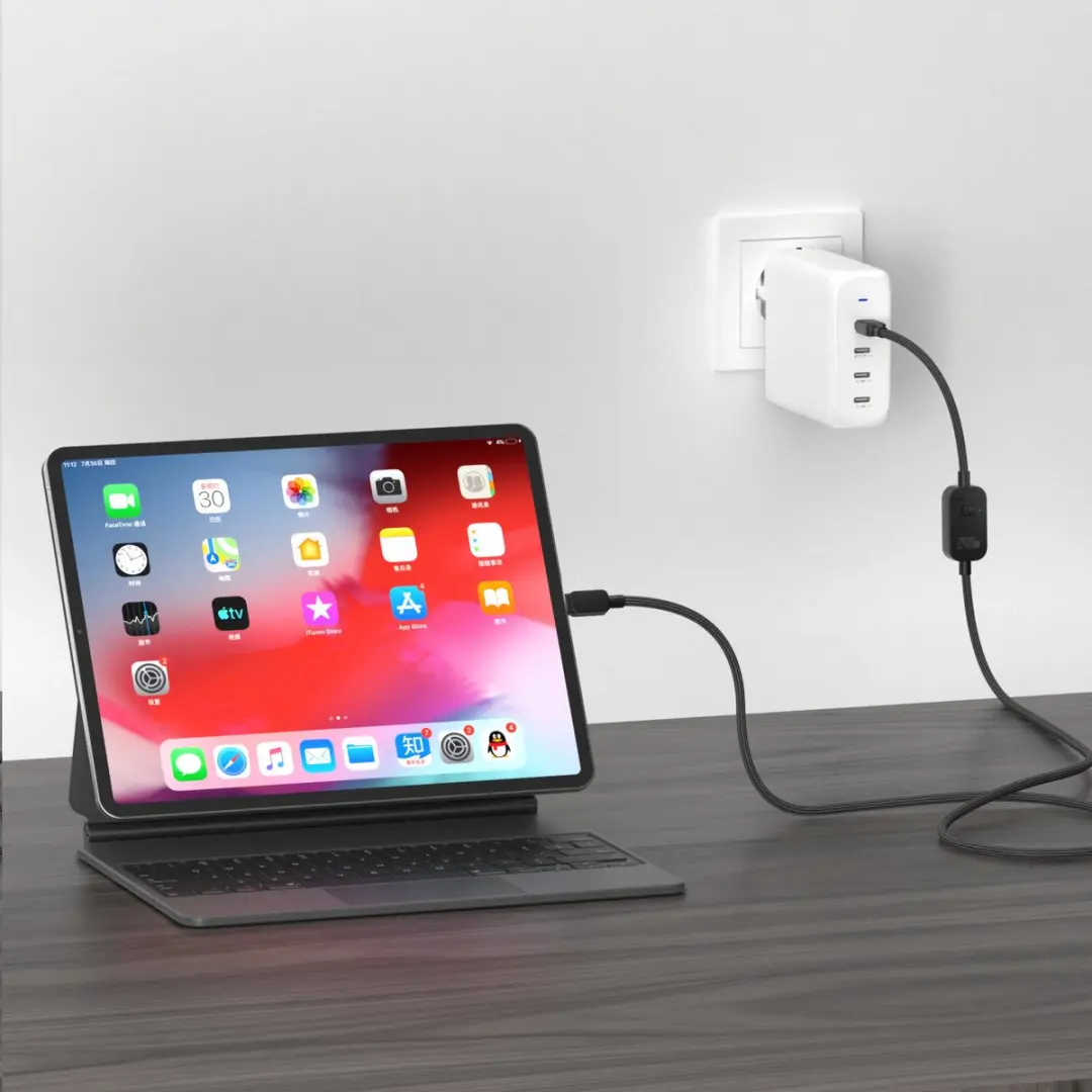 4Smarts PrivacyCord USB-C naar USB-C Kabel 240W - 1,2M - Zwart