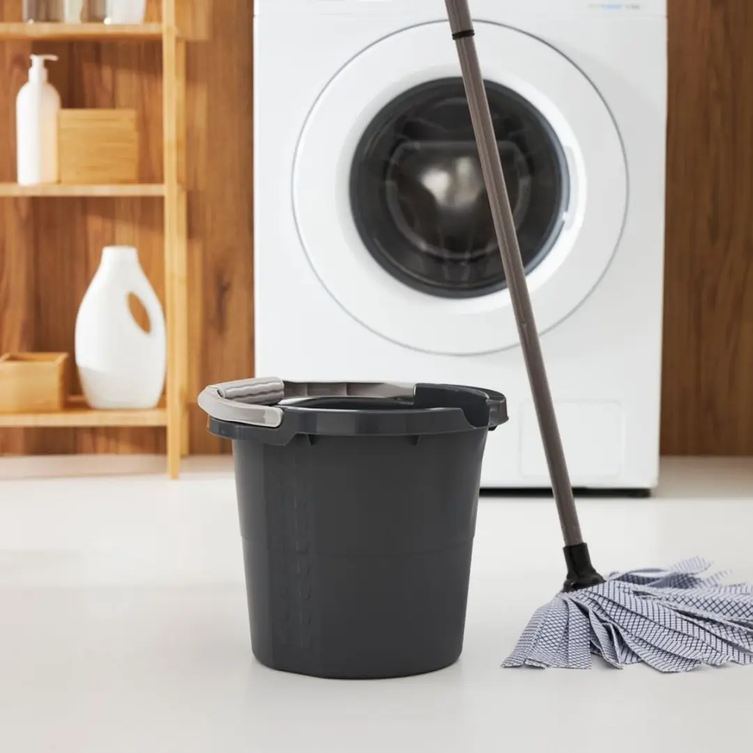 Rotho Daily Emmer 10L - Antraciet - afbeelding 3 van 3