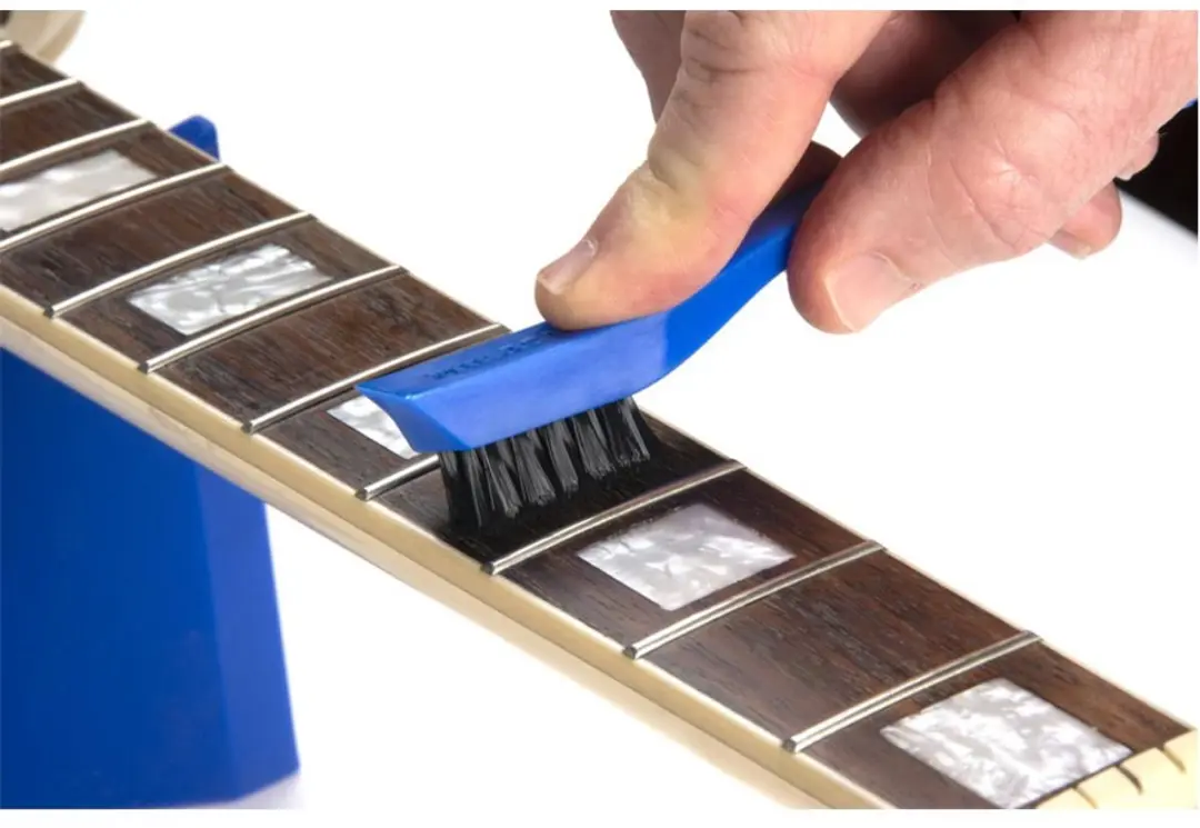 MusicNomad MN125 F-ONE Fretboard Care Kit
