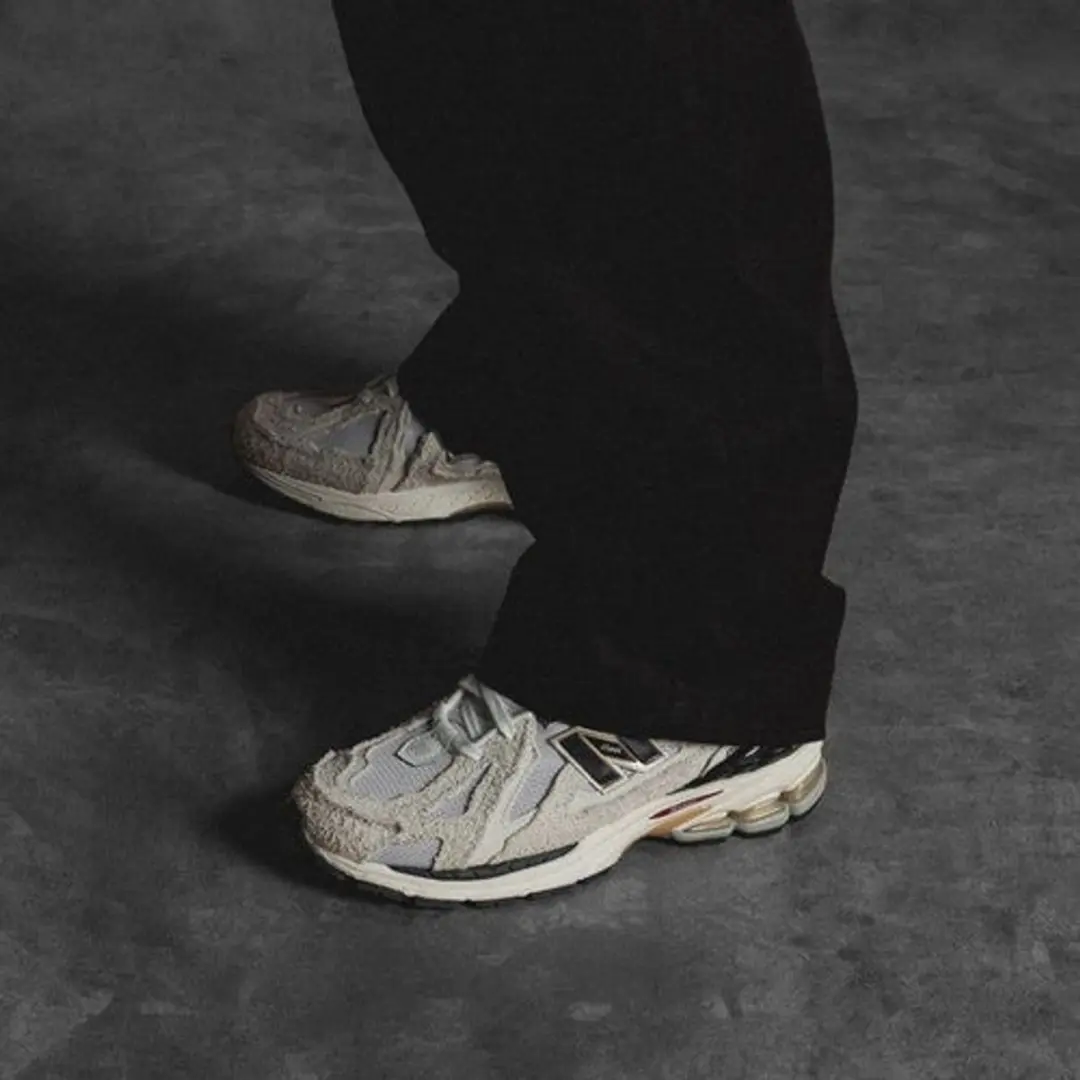 New Balance 1906D Protection Pack Reflection