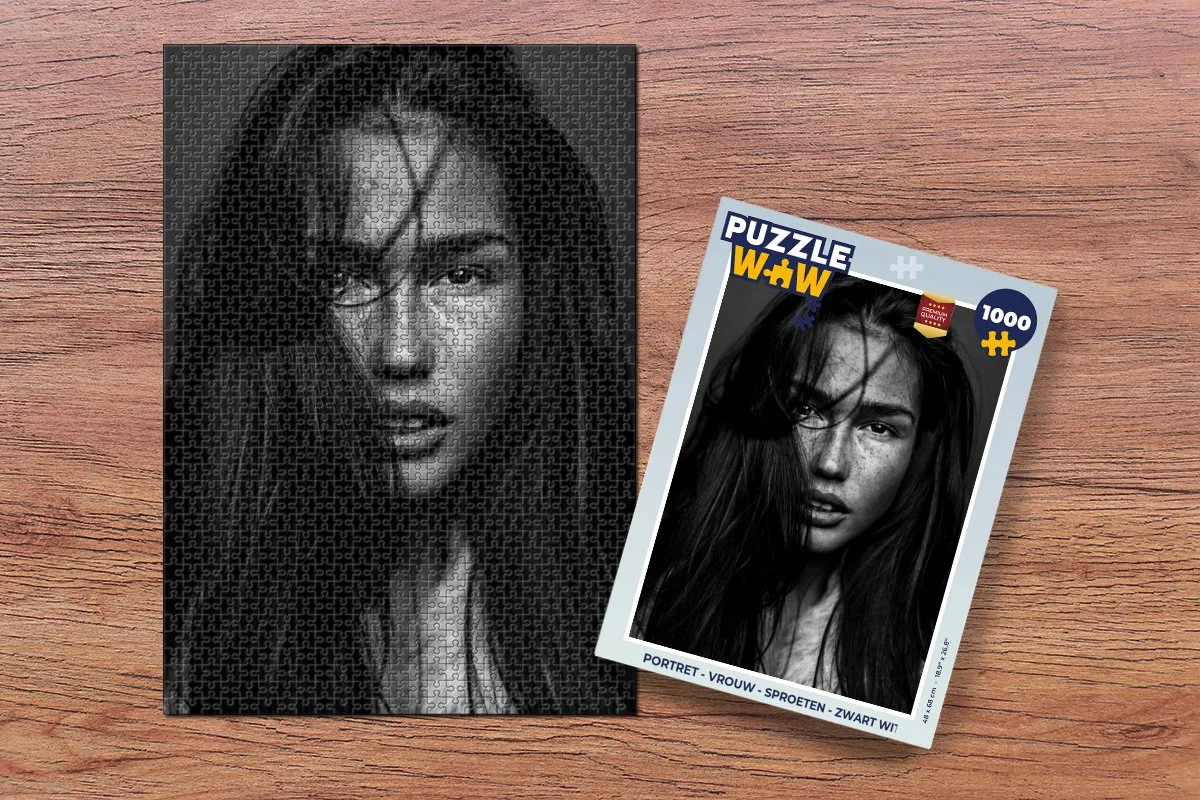 PuzzleWow Portret Vrouw Sproeten Legpuzzel 1000 Stuks - Multicolor