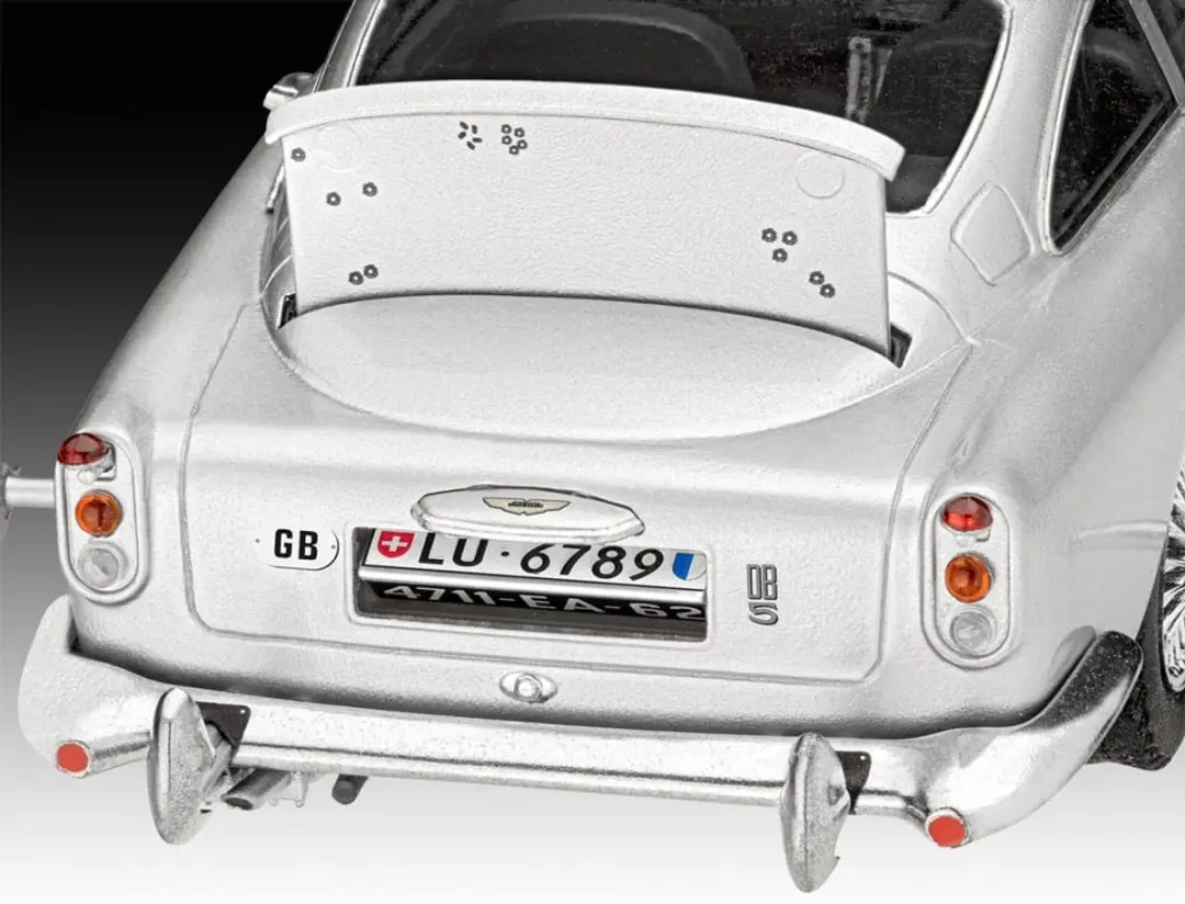 Revell James Bond Aston Martin DB5 1/24 Modelbouwkit - Zilver