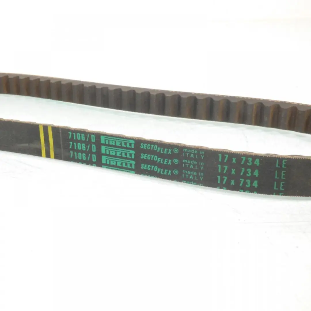 Courroie de transmission Pirelli pour Scooter Piaggio 50 ZIP 1992 à 1993 SSL1T