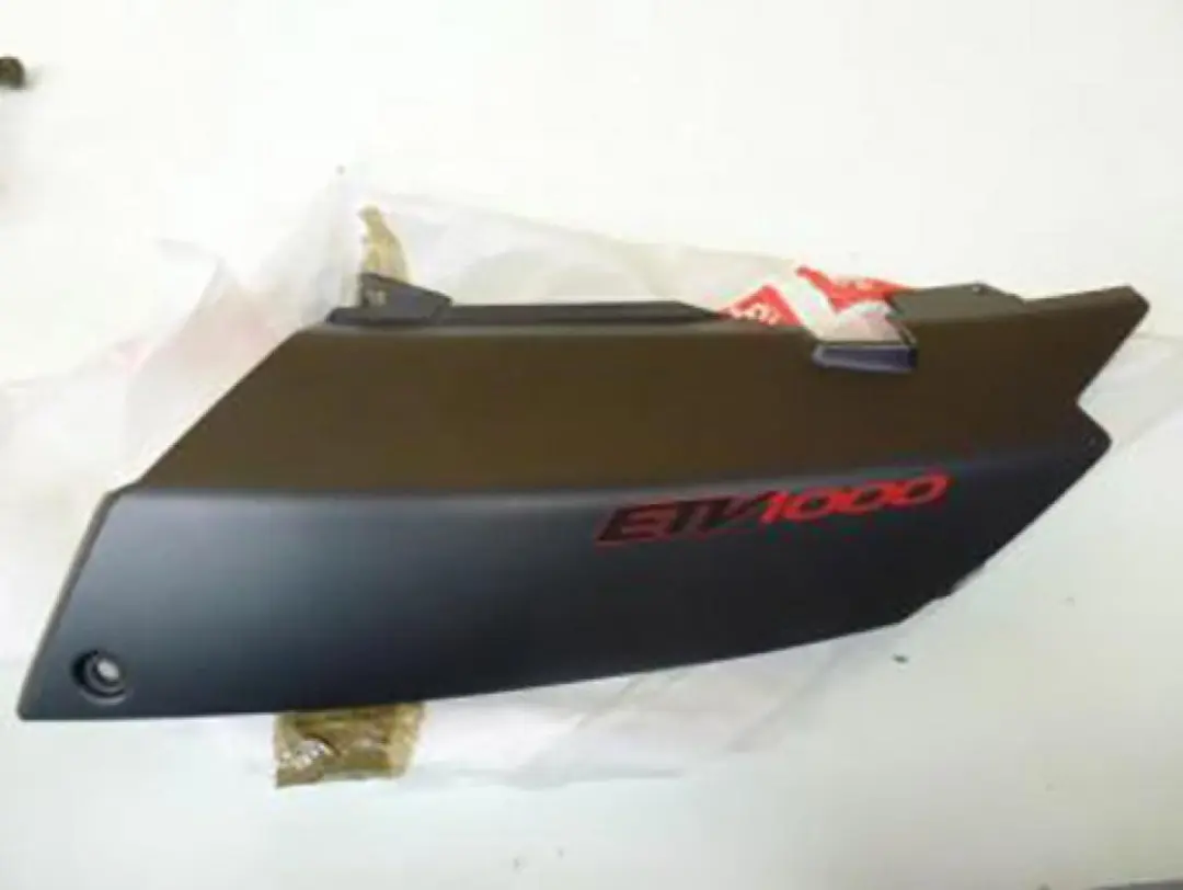 linker achterdeksel voor motor aprilia 1000 etv caponord 2001