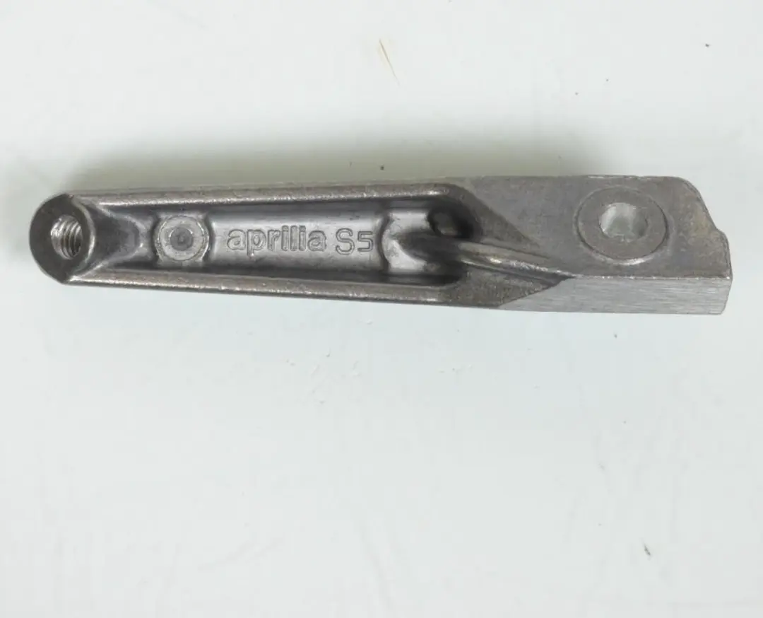 Cale pied pilote gauche pour moto Aprilia 50 RS4 Après 2011 AP81329586 AVG