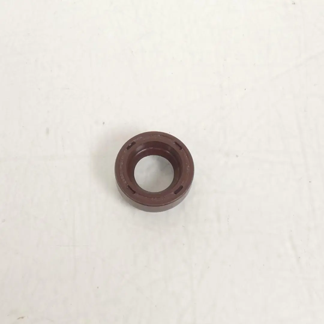 Joint spi pompe à eau pour scooter Aprilia 500 Atlantic 2001 à 2008 1A018564 /
