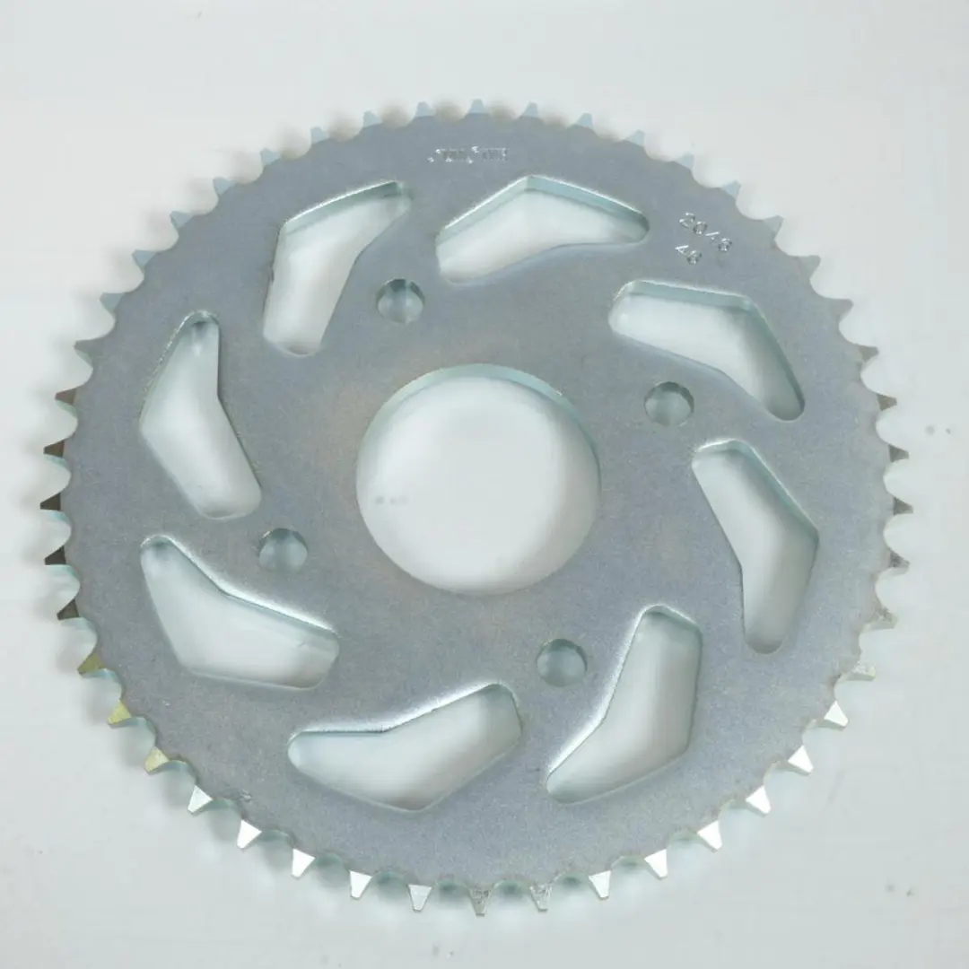 Couronne de transmission Sunstar pour Moto Yamaha 125 SR 1992 à 1996 46 dents /