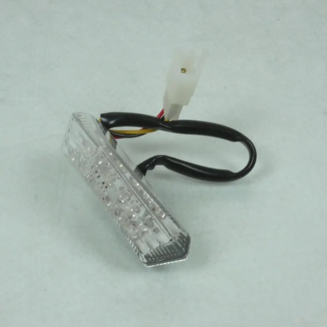 Feu arrière Led pour moto Rieju 50 MRT Après 2022 0/000.150.9106 ST-7002 Neuf