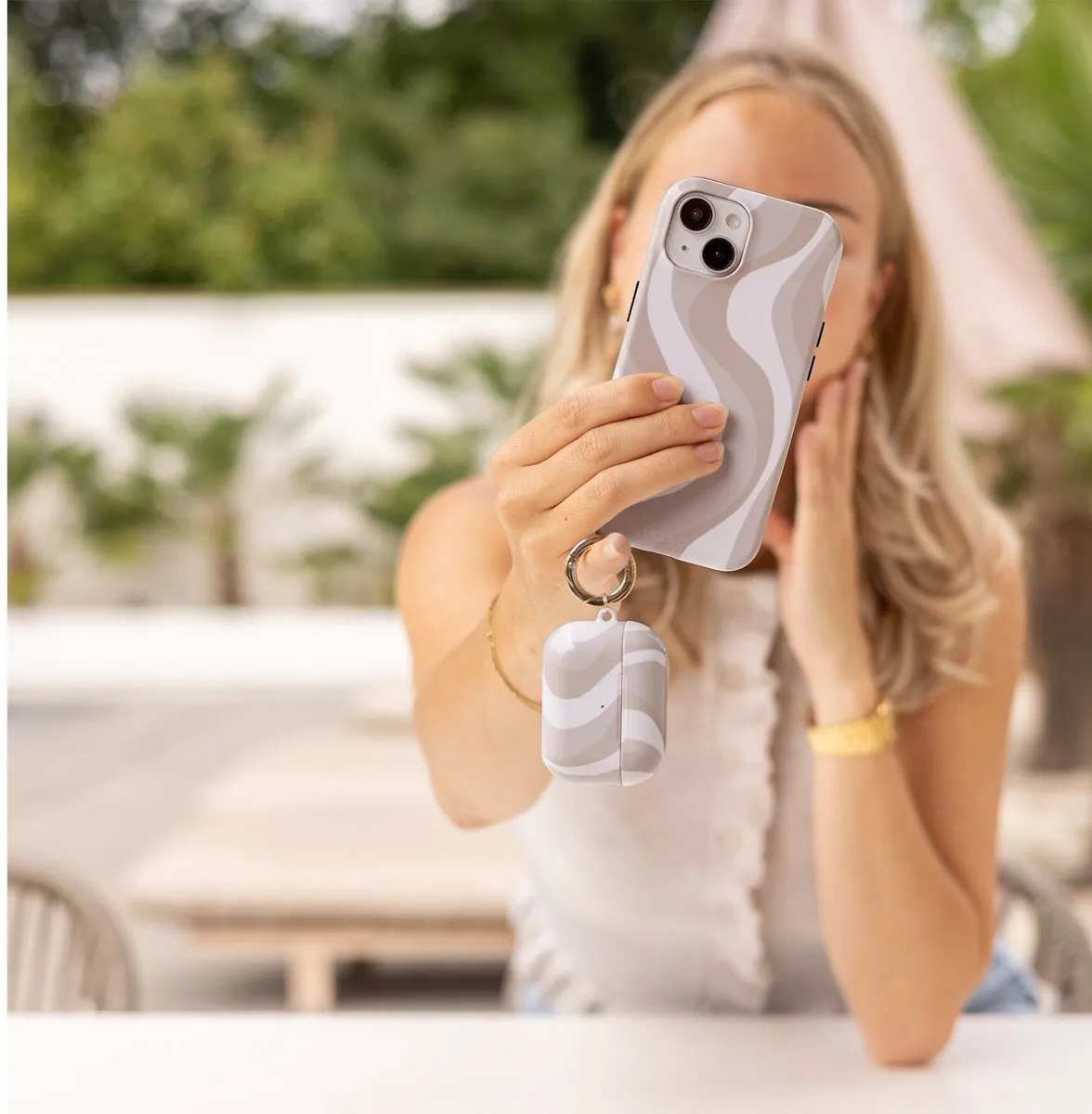 Selencia Hoesje iPhone 17 Pro Max Desert Waves Beige - MagSafe - afbeelding 6 van 6