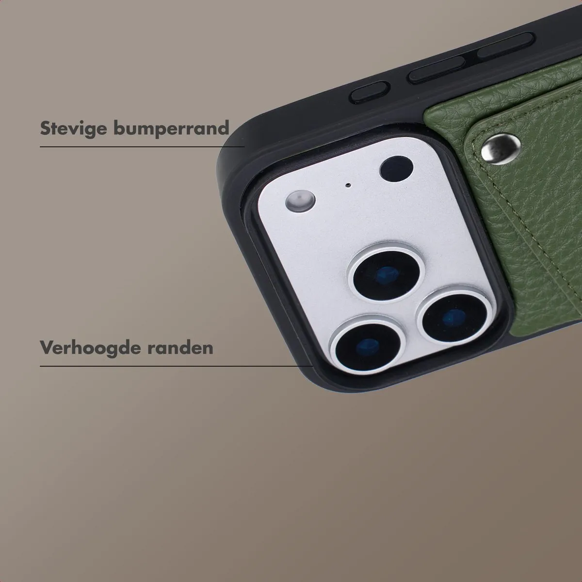Selencia Hoesje iPhone 17 Pro Max - Sage Green - 2 Pasjes