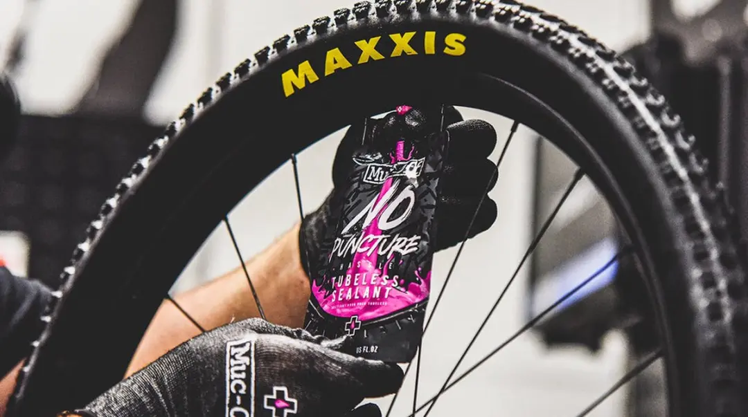 Muc-Off Tubeless Sealant 140ml - afbeelding 2 van 3