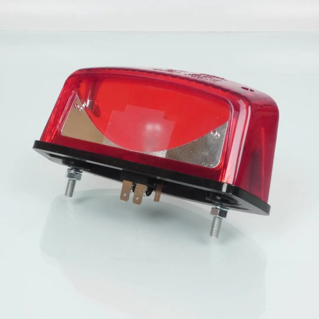 vicma achterlicht voor motor yamaha 50 dt r 1997 tot 2002 nieuw