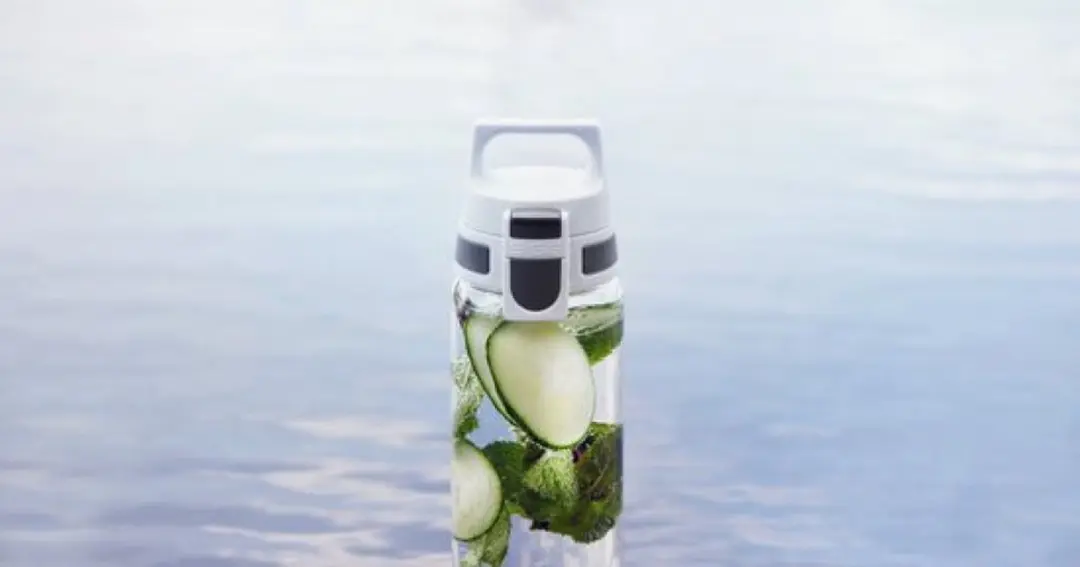 SIGG Total Clear One MyPlanet 0.75L Drinkfles - Grijs