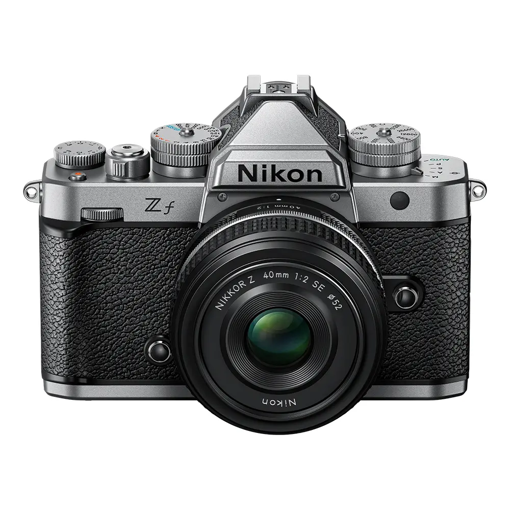 Nikon Z f zilver met 40mm f/2 SE