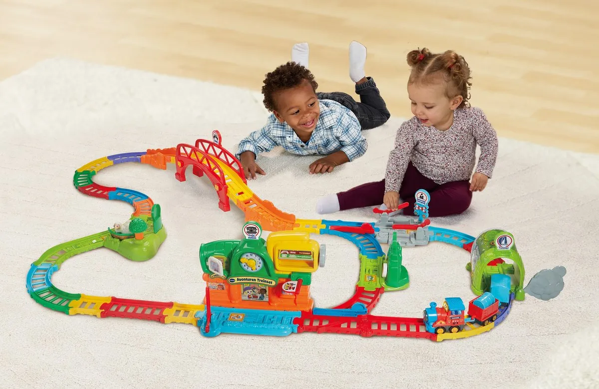 VTech Toet Toet Auto's Avonturen Treinset Lucas Locomotief - 3x AAA