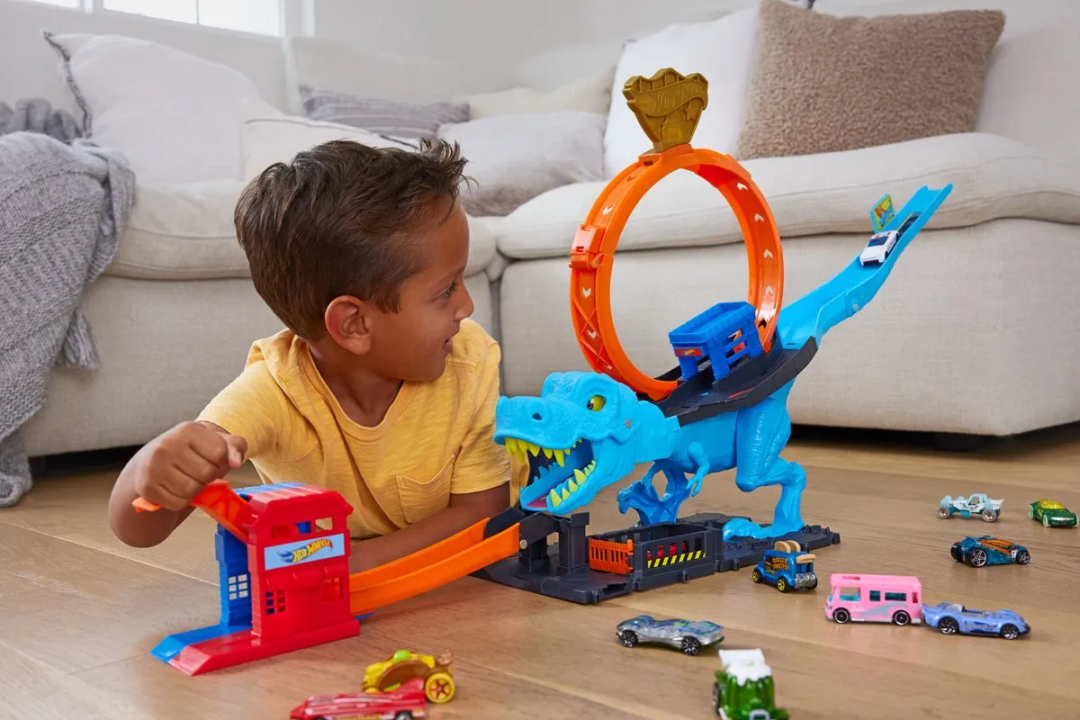 Hot Wheels City T-Rex Aanval HKX42 Speelgoed Racebaan - Multicolor
