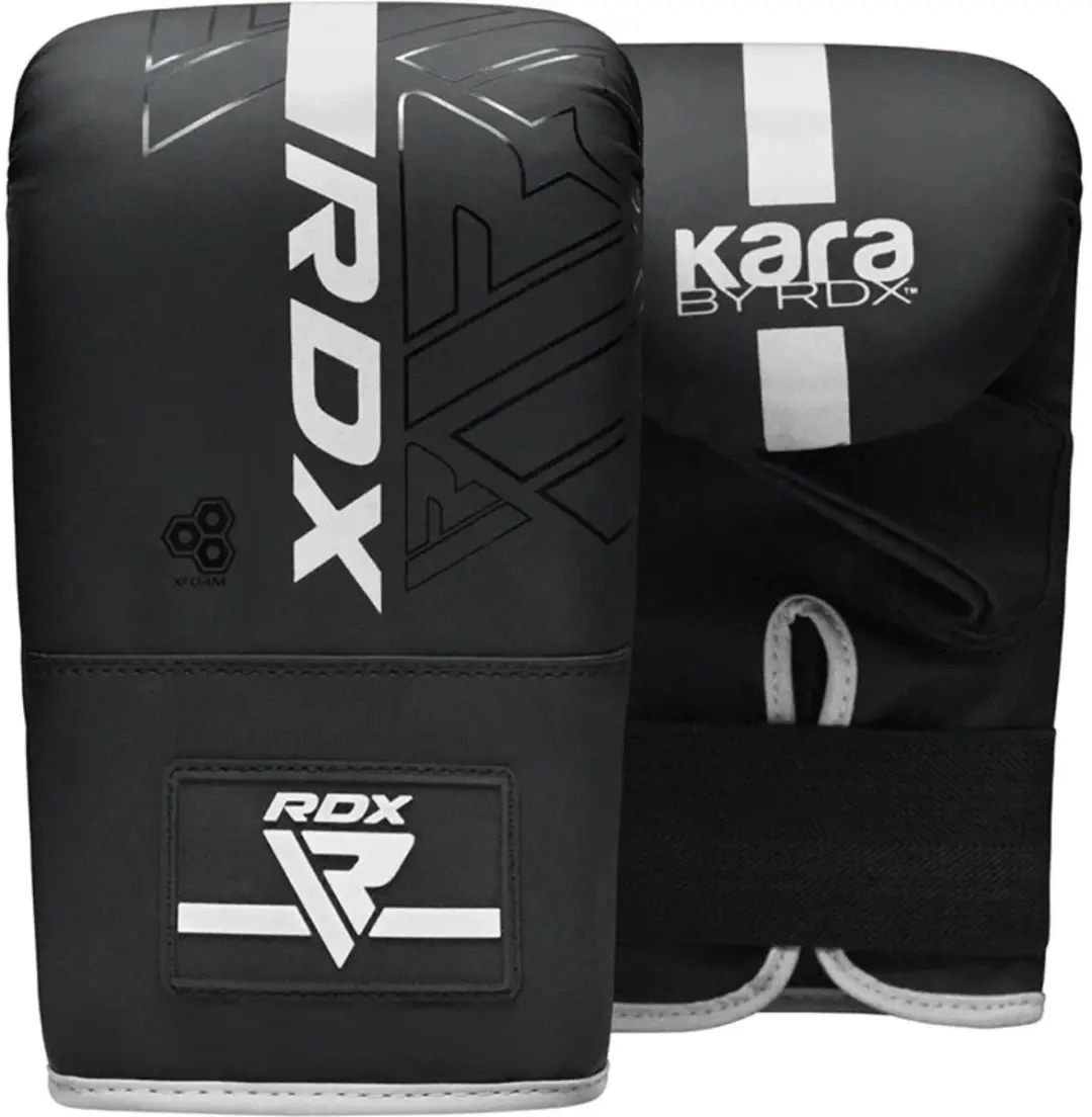 RDX Sports BOKSZAKMITTS F6 MAT ZWART met WIT