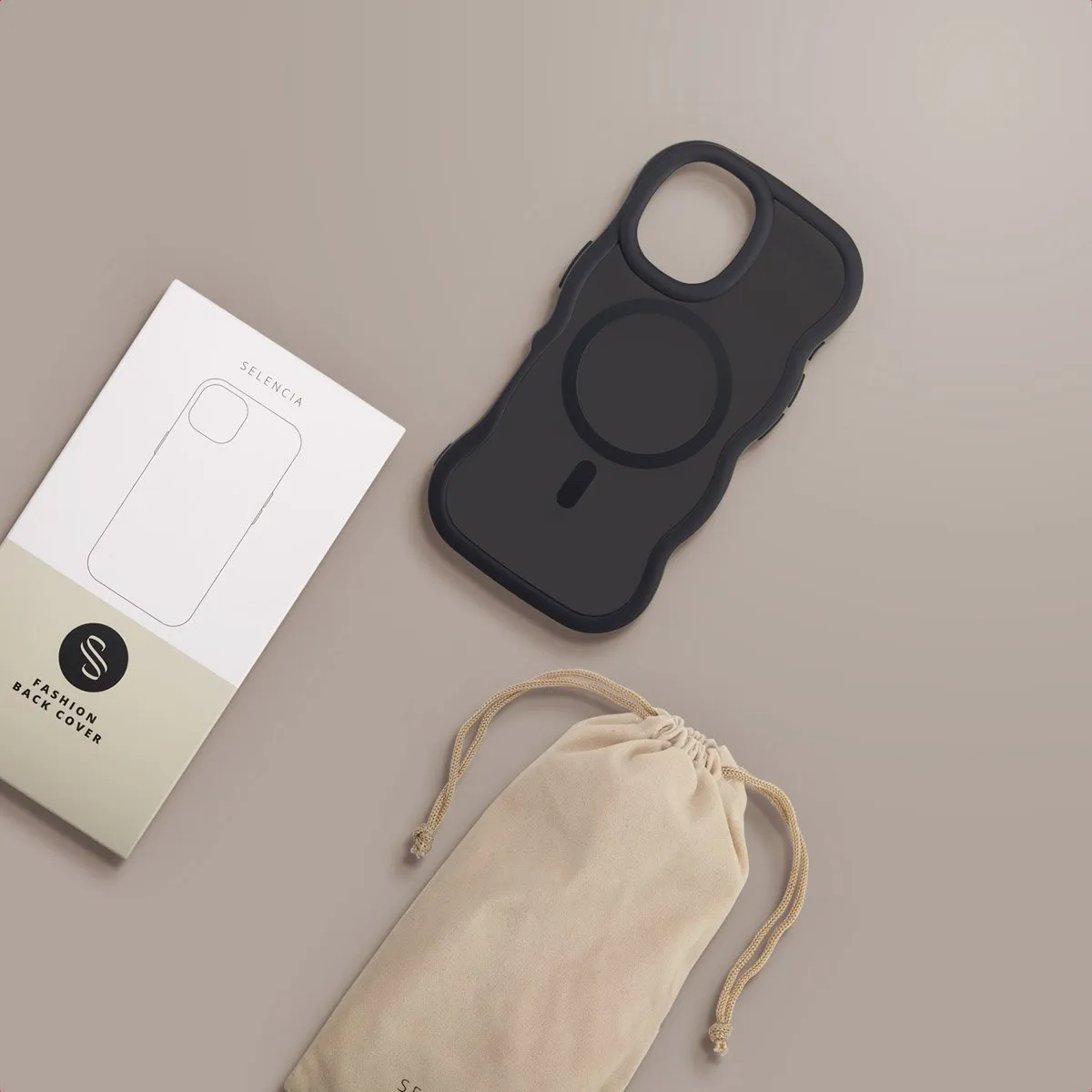 Selencia Wavy Case iPhone 17 - Zwart