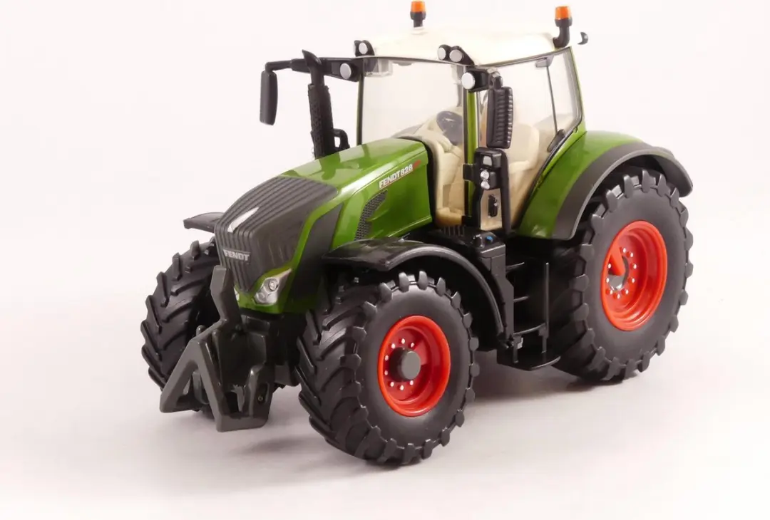 Britains Fendt 828 Vario Trekker 1:32