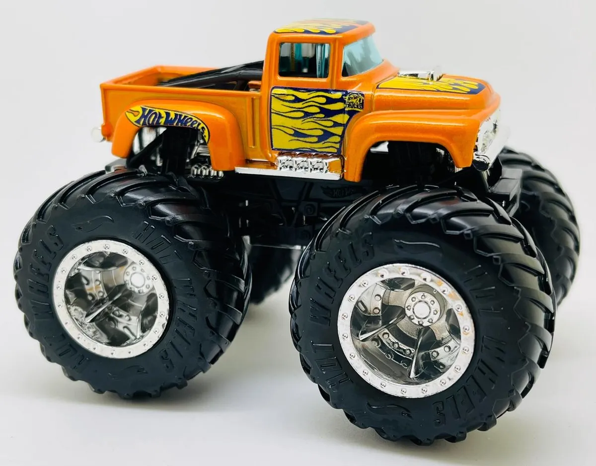 Hot Wheels 1956 Hi-Tail Hauler FYJ44 Monstertruck 1:64