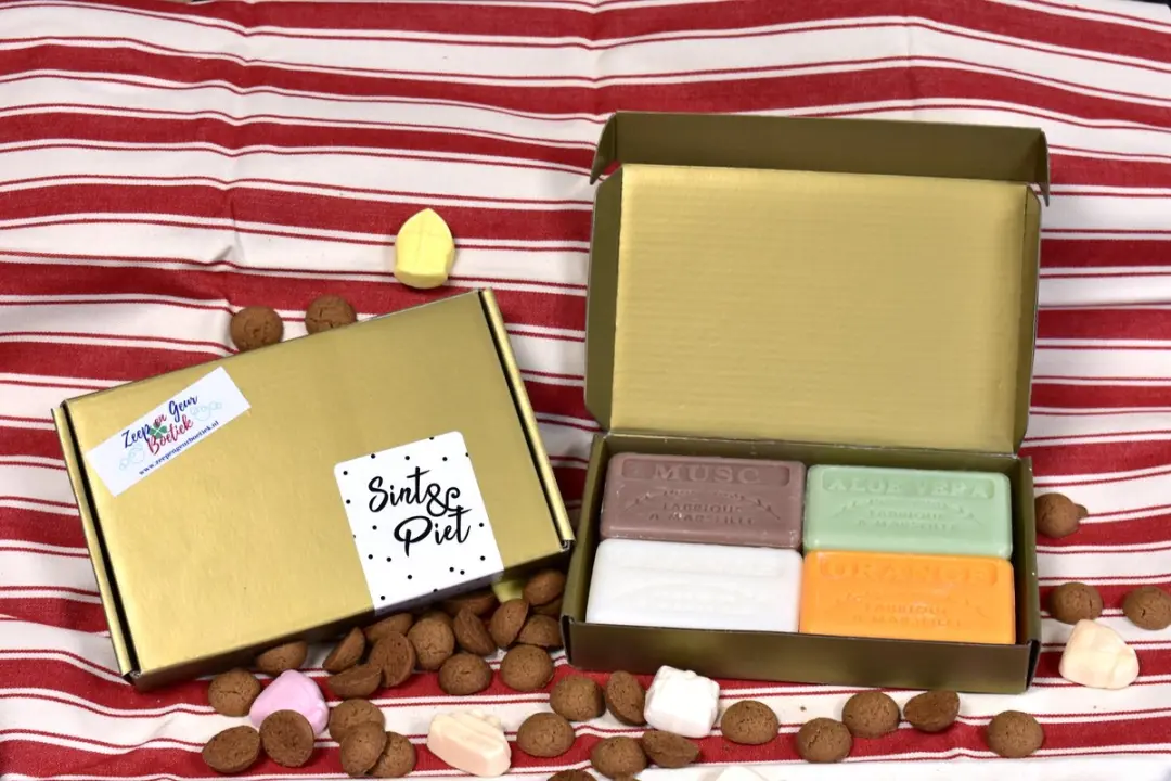 Sint & Piet pakket met Amandel, Aloe-vera, Sinaasappel & Musc