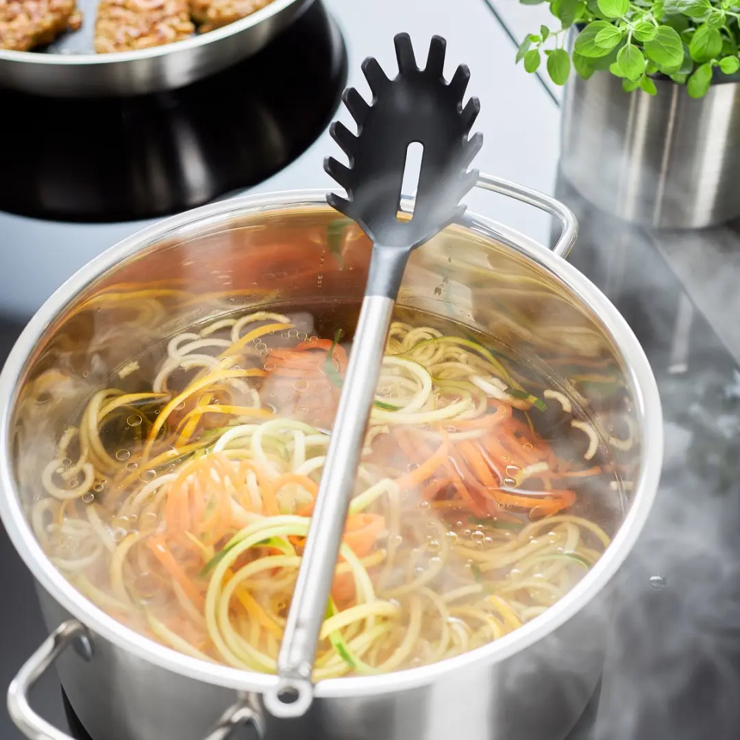 Rösle Basic Line Spaghettilepel 13706 - 31 cm