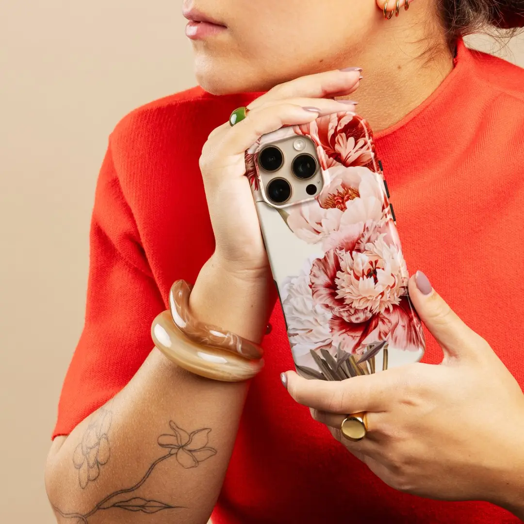 Selencia Hoesje iPhone 17 Pro Max - Vintage Peony