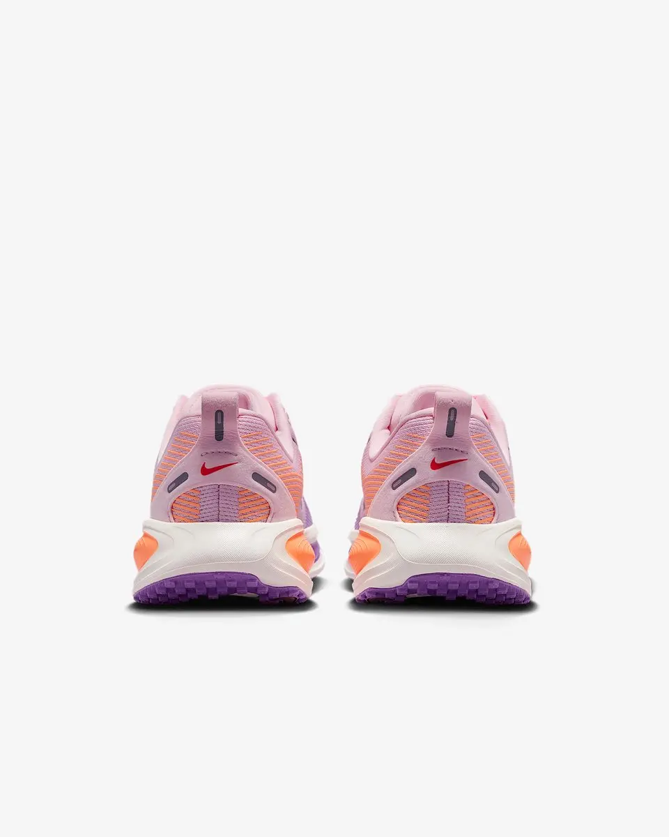 Nike Vomero 18 Hardloopschoenen HQ2157-603 - 35.5 Roze