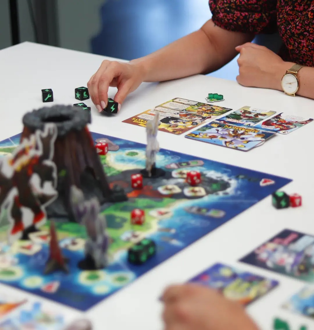 Iello King of Monster Island Bordspel - 1-5 Spelers