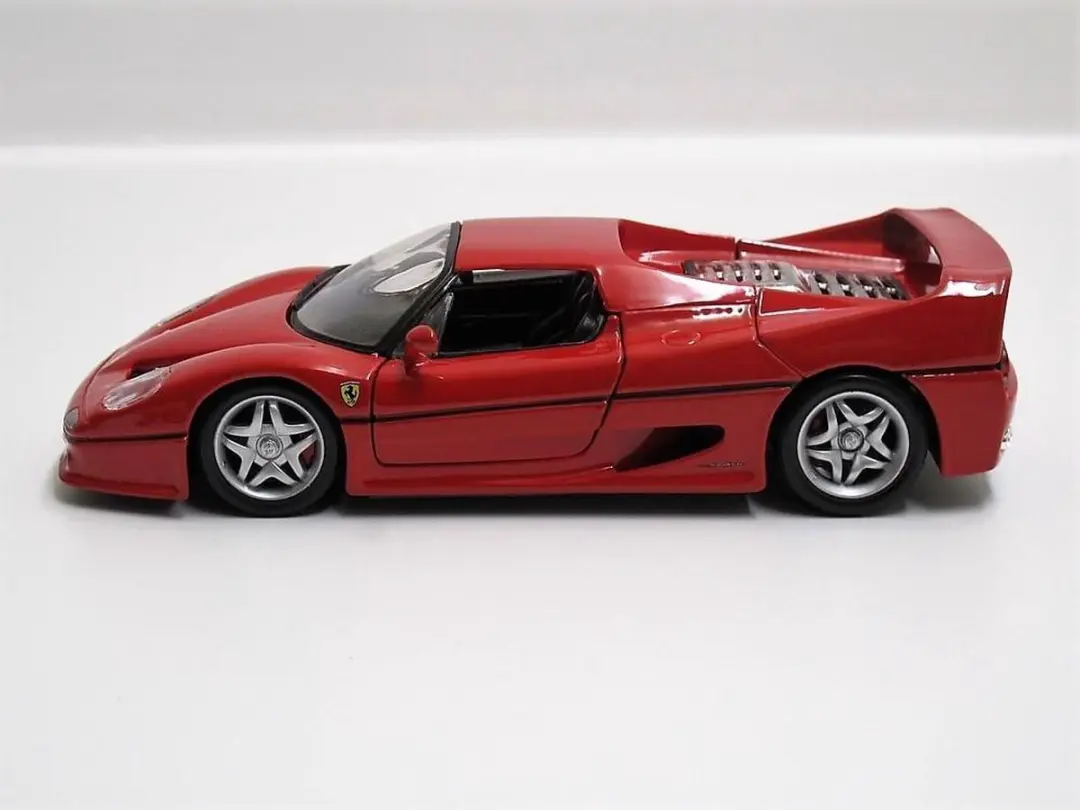 Bburago Ferrari F50 - BUR18-26010R