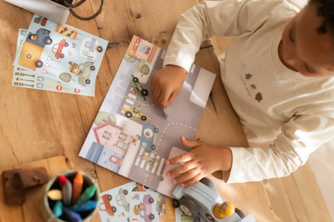 Little Dutch Jim & Friends Stickerboekje - 90+ Stickers