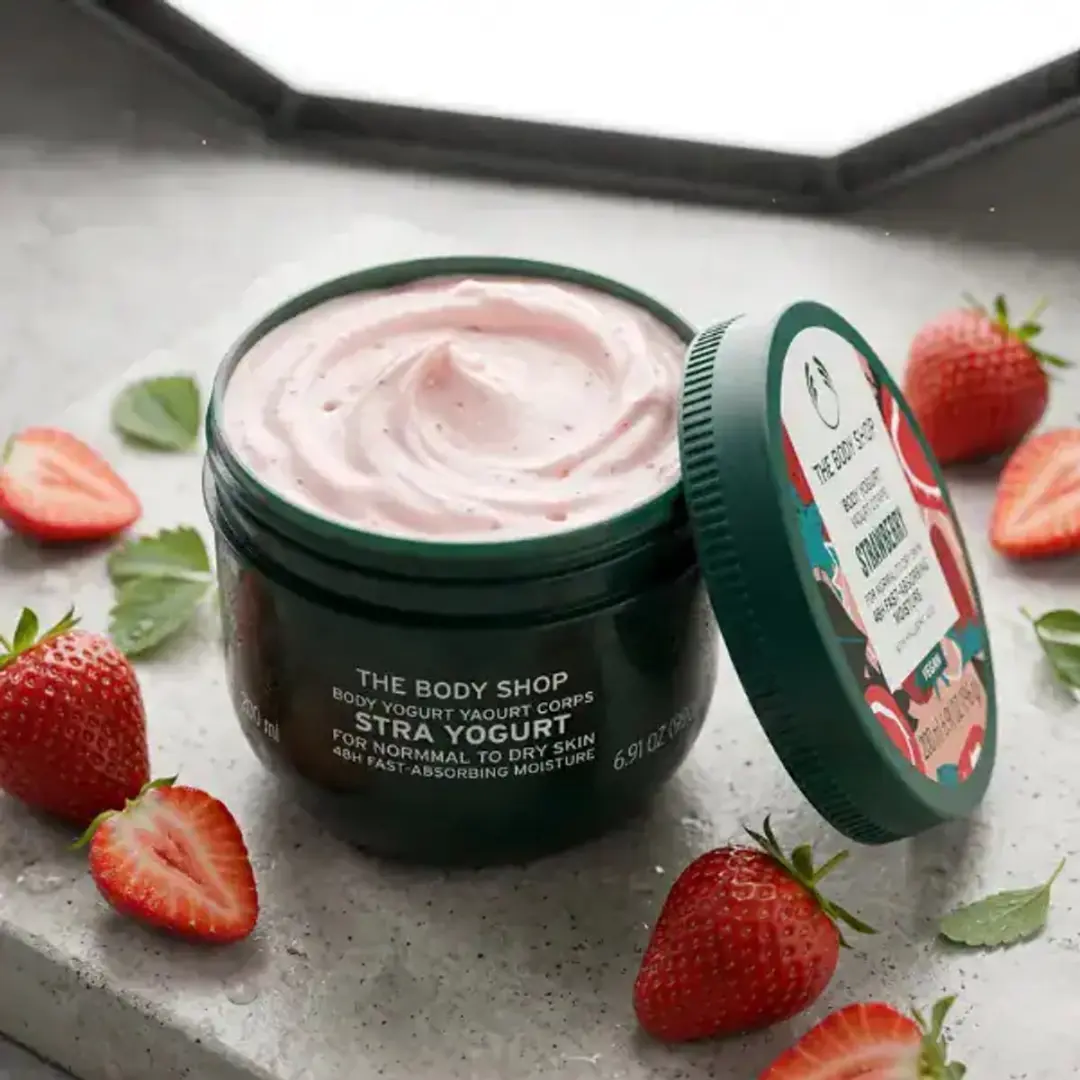 The Body Shop Strawberry Body Yogurt 200ml