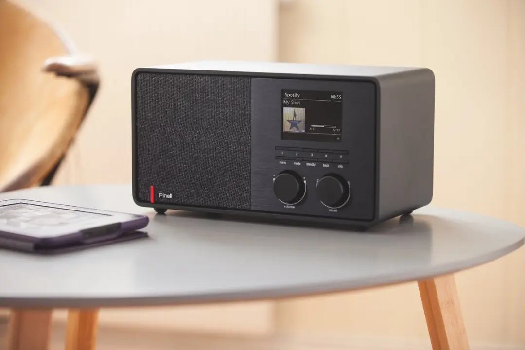 Pinell Supersound 301 DAB+ Internetradio - Zwart