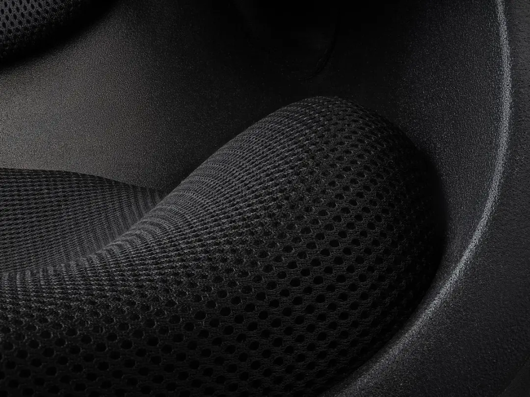 Next Level Racing ES1 HYPERCOOL Ventilated Sim Racing Stoel NLR-E062 - Zwart - afbeelding 4 van 6